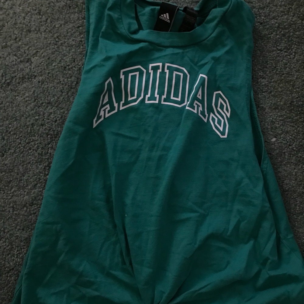 Adidas activewear top size xs